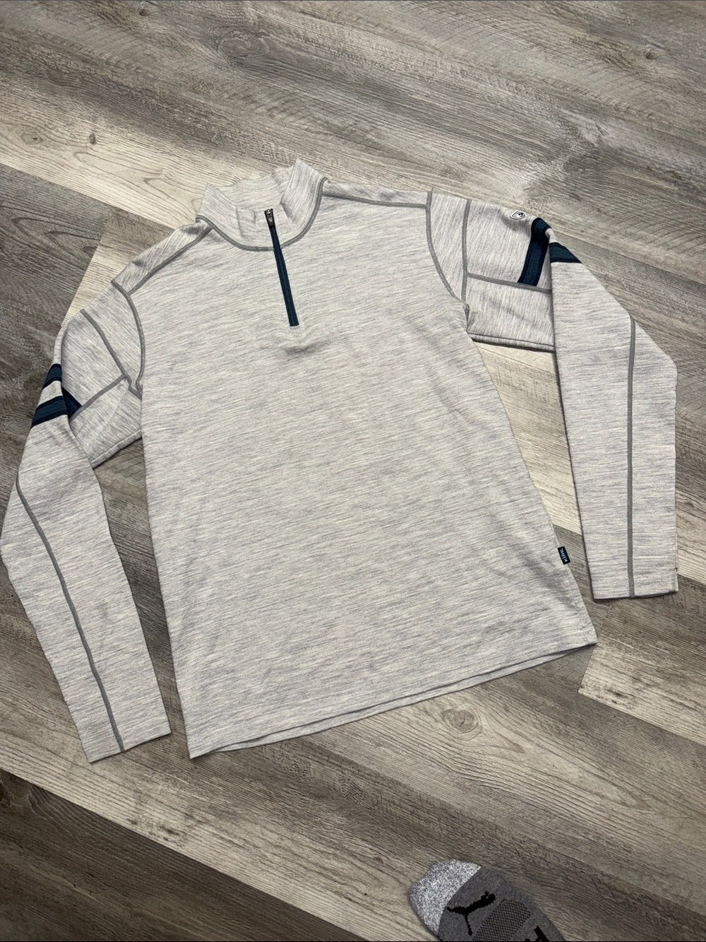 Kuhl long sleeve zip up sweater base layer top shirt blouse